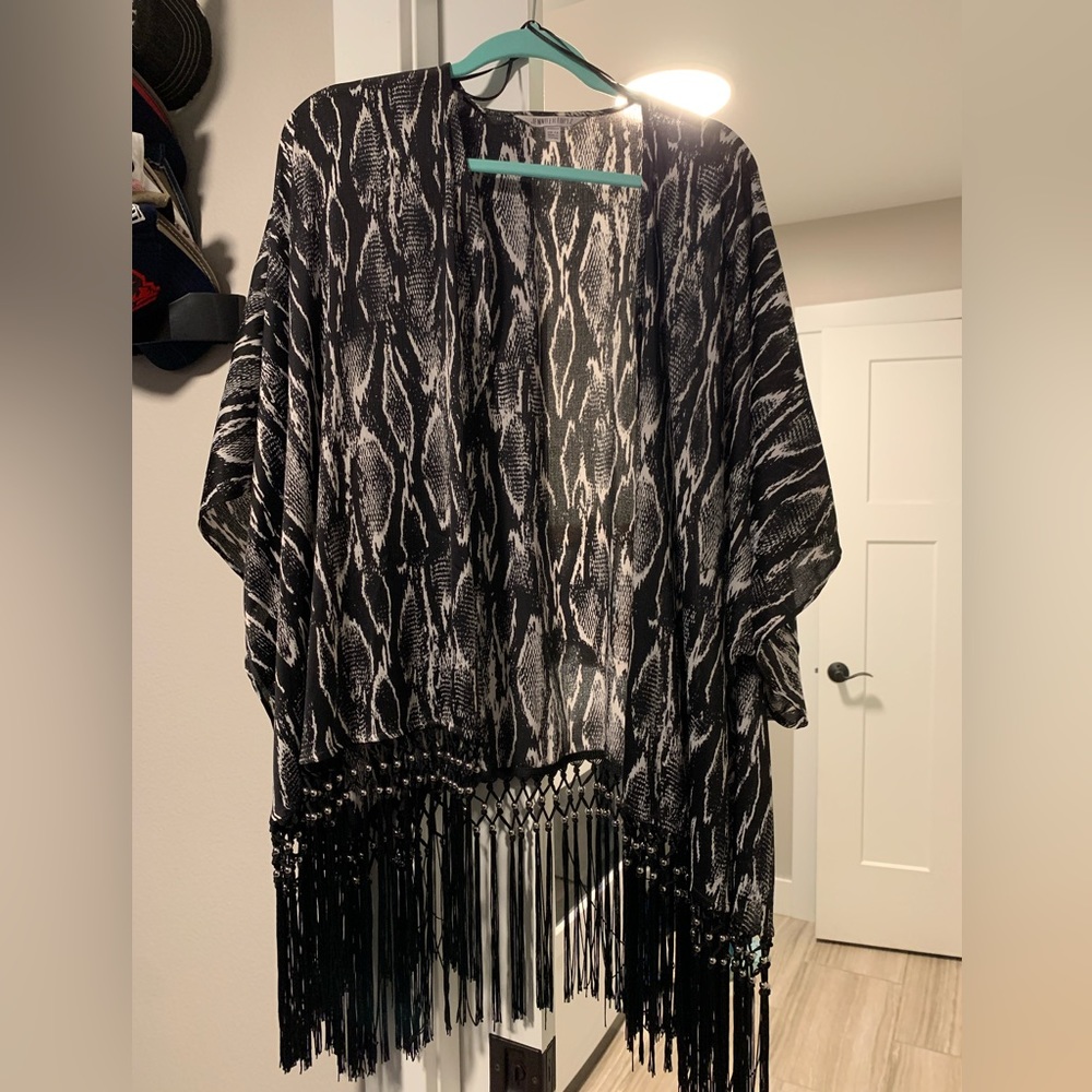 Jennifer Lopez Kimono